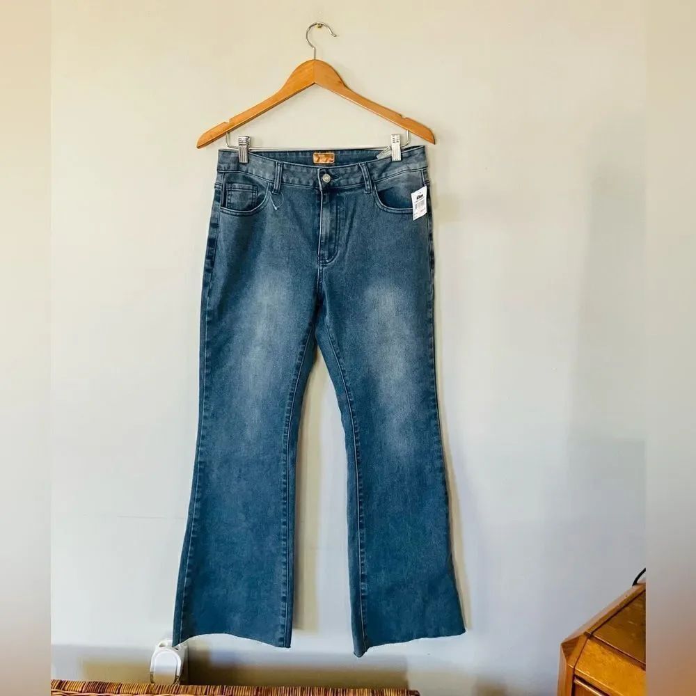 Mother | new with tags | cut off flare jeans | size 28